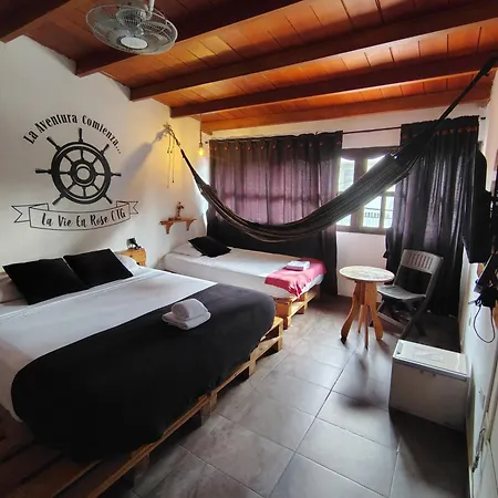 Hotel del amor Favorita Desayuno Baño Privado Tv Aire Acondicionado Y Check In Autonomo *